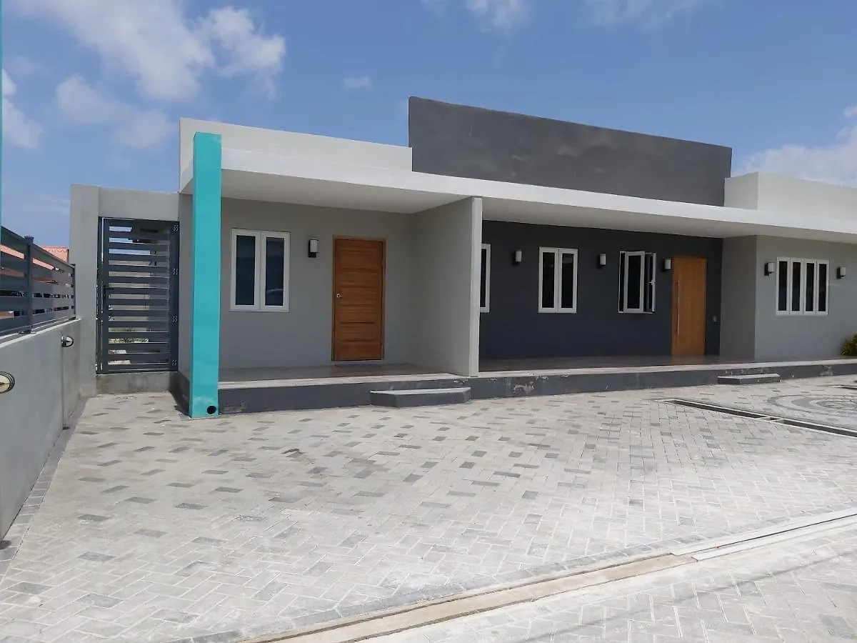 Kdf Apartments Willemstad